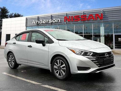 2024 Nissan Versa 1.6 S