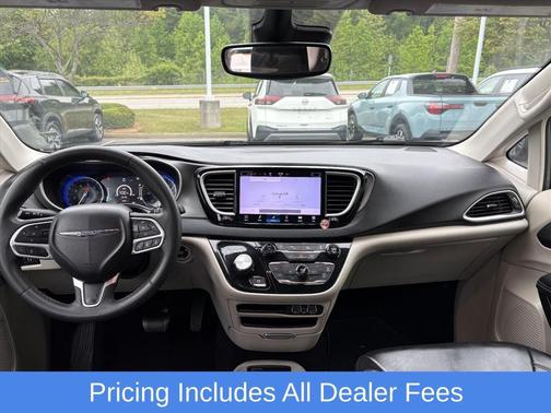 Ceramic Gray Clearcoat 2023 Chrysler Pacifica Touring L