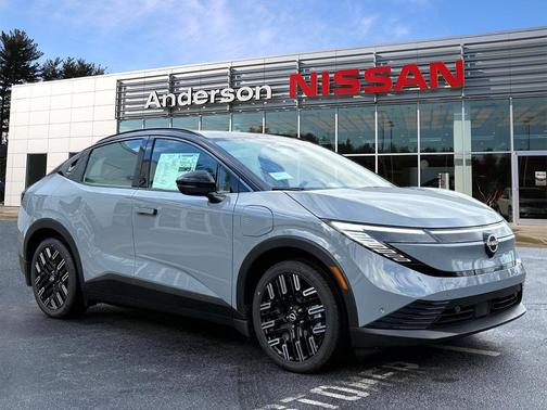 2026 Nissan Leaf PLATINUM+