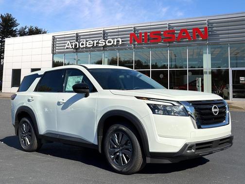 2025 Nissan Pathfinder S 4WD