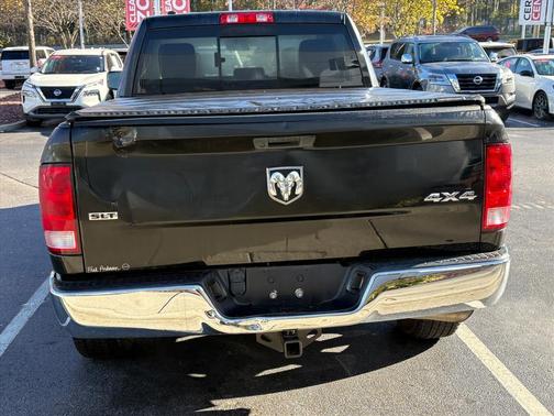 2019 RAM 1500 SLT