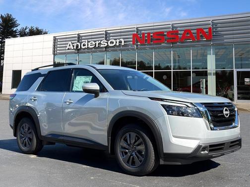 2025 Nissan Pathfinder SV 4WD