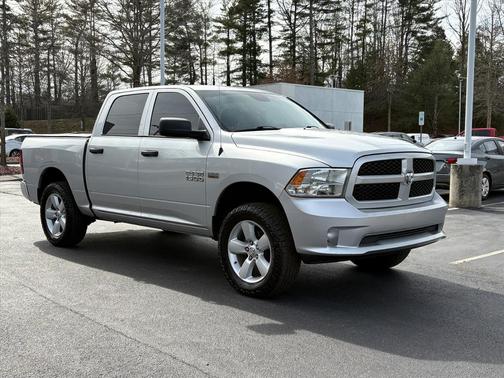 2016 RAM 1500 Tradesman/Express