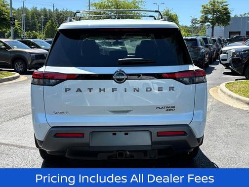 Everest White Pearl Tricoat 2026 Nissan Pathfinder Platinum