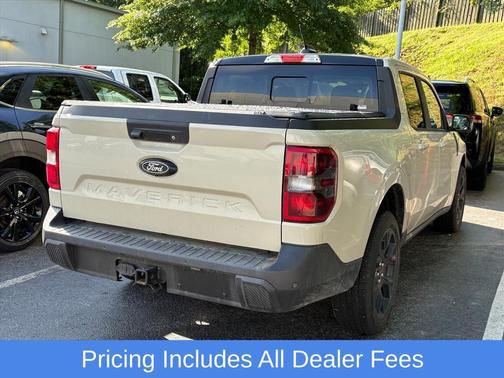 DESERT SAND 2025 Ford Maverick Lariat