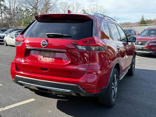 2017 Nissan Rogue SL