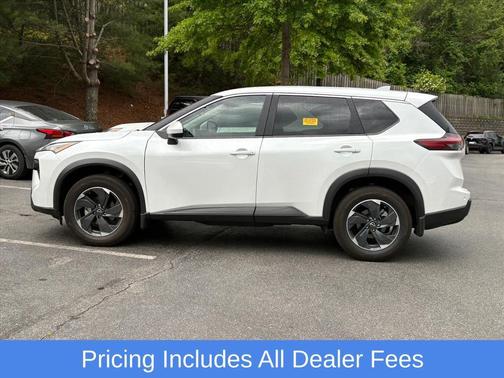 Everest White Pearl 2025 Nissan Rogue SV