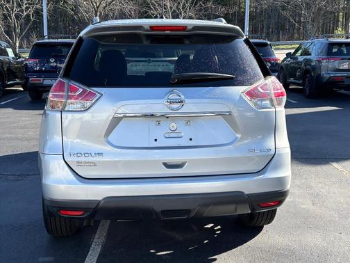 2015 Nissan Rogue SL