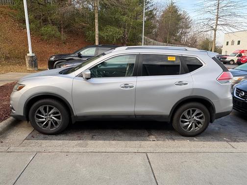 2015 Nissan Rogue SL