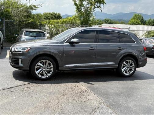 2021 Audi Q7 55 Premium Plus