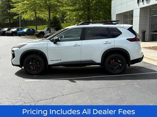 Everest White Pearl Tricoat 2026 Nissan Rogue Rock Creek