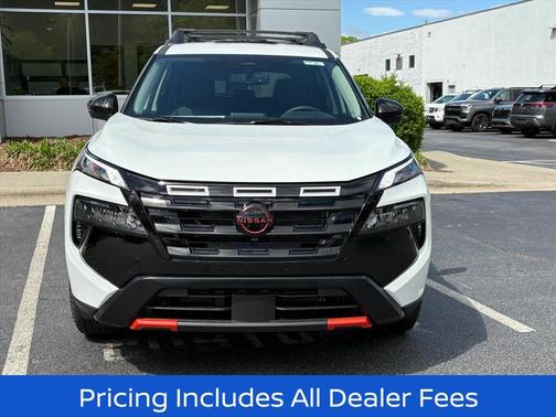 Everest White Pearl Tricoat 2026 Nissan Rogue Rock Creek
