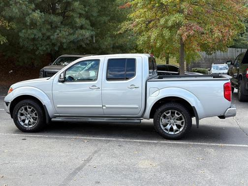 2019 Nissan Frontier SL