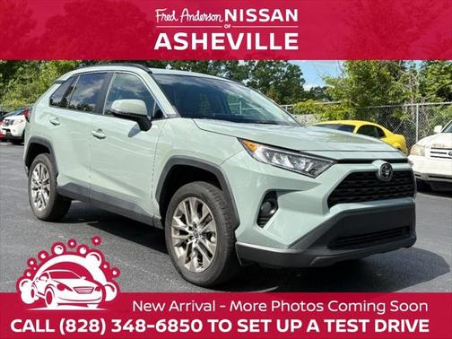 2021 Toyota RAV4 XLE Premium