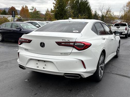 2022 Acura TLX Advance