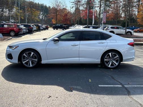 2022 Acura TLX Advance