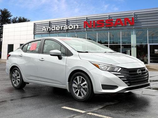 2024 Nissan Versa 1.6 SV