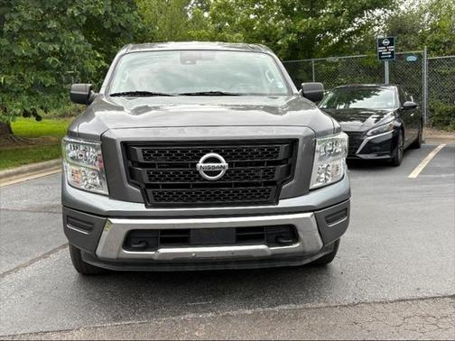 2021 Nissan Titan SV