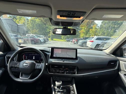 2025 Nissan Rogue Platinum
