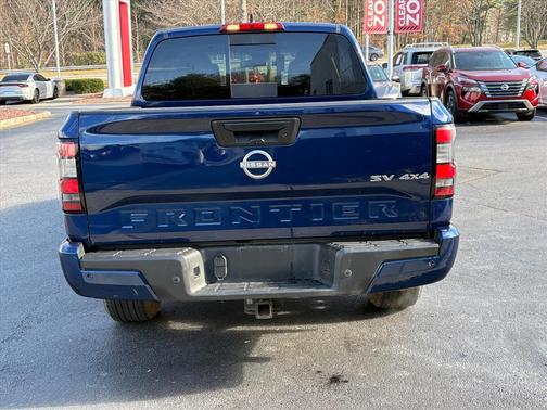 2023 Nissan Frontier SV
