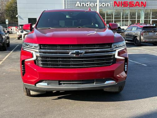 2021 Chevrolet Suburban LT