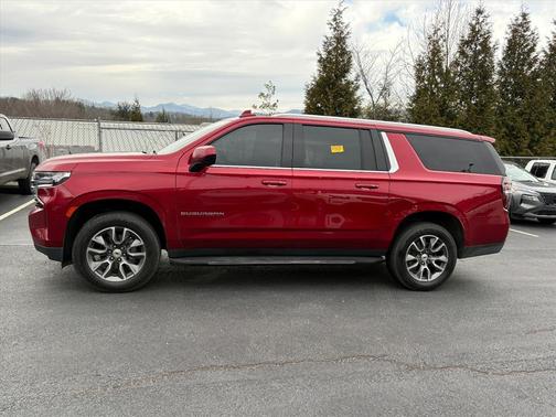 2021 Chevrolet Suburban LT