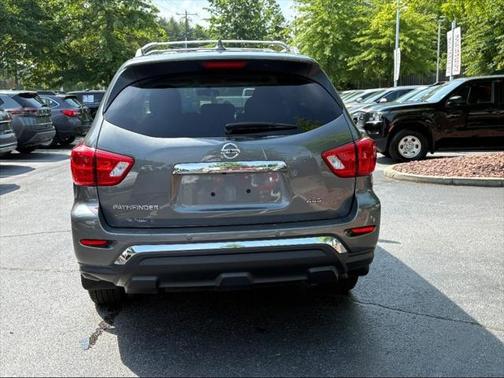 2019 Nissan Pathfinder S