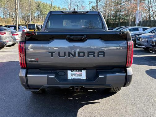 2023 Toyota Tundra Hybrid Platinum