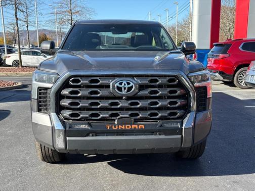 2023 Toyota Tundra Hybrid Platinum