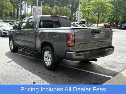Gun Metallic 2023 Nissan Frontier SV
