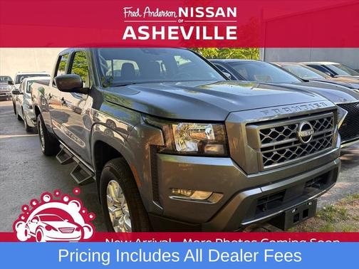 Gun Metallic 2023 Nissan Frontier SV