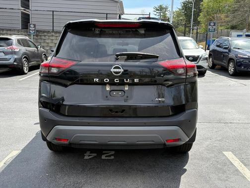 Super Black 2023 Nissan Rogue S