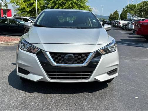 2021 Nissan Versa 1.6 SV