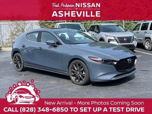 2020 Mazda Mazda3 FWD w/Premium Package