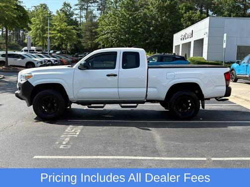 Ice Cap 2023 Toyota Tacoma SR