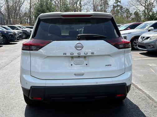 2024 Nissan Rogue S