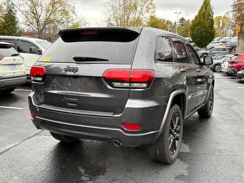 2017 Jeep Grand Cherokee Altitude