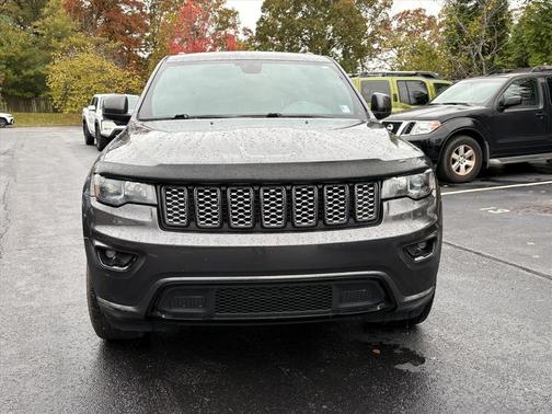 2017 Jeep Grand Cherokee Altitude