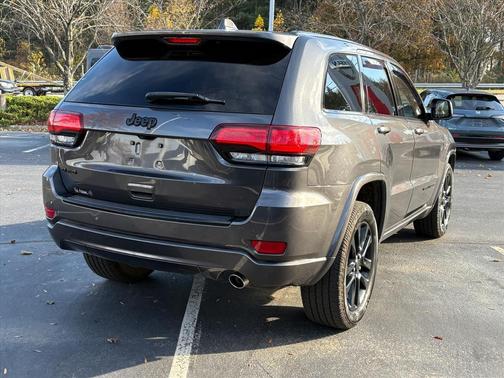 2017 Jeep Grand Cherokee Altitude