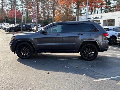 2017 Jeep Grand Cherokee Altitude
