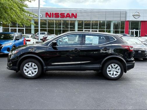 2020 Nissan Rogue Sport S