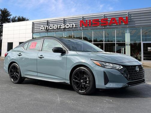 Atlantic Gray Metallic/Super Black 2025 Nissan Sentra SR