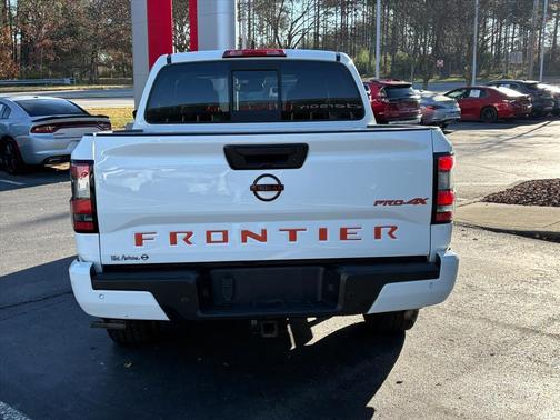 2022 Nissan Frontier PRO-4X