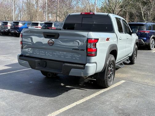 2024 Nissan Frontier PRO-4X