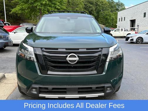 Obsidian Green Pearl/Super Black 2024 Nissan Pathfinder Platinum 4WD