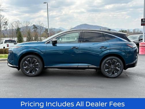 Aurora Blue Pearl Metallic/Super Black 2026 Nissan Murano Platinum