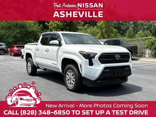 2025 Toyota Tacoma SR5
