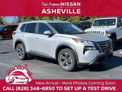 Brilliant Silver Metallic 2024 Nissan Rogue SV