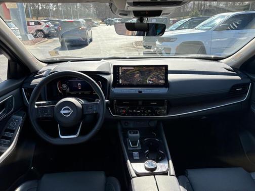 2024 Nissan Rogue Platinum