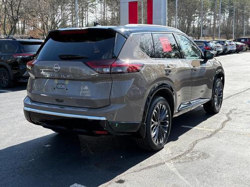 2024 Nissan Rogue Platinum